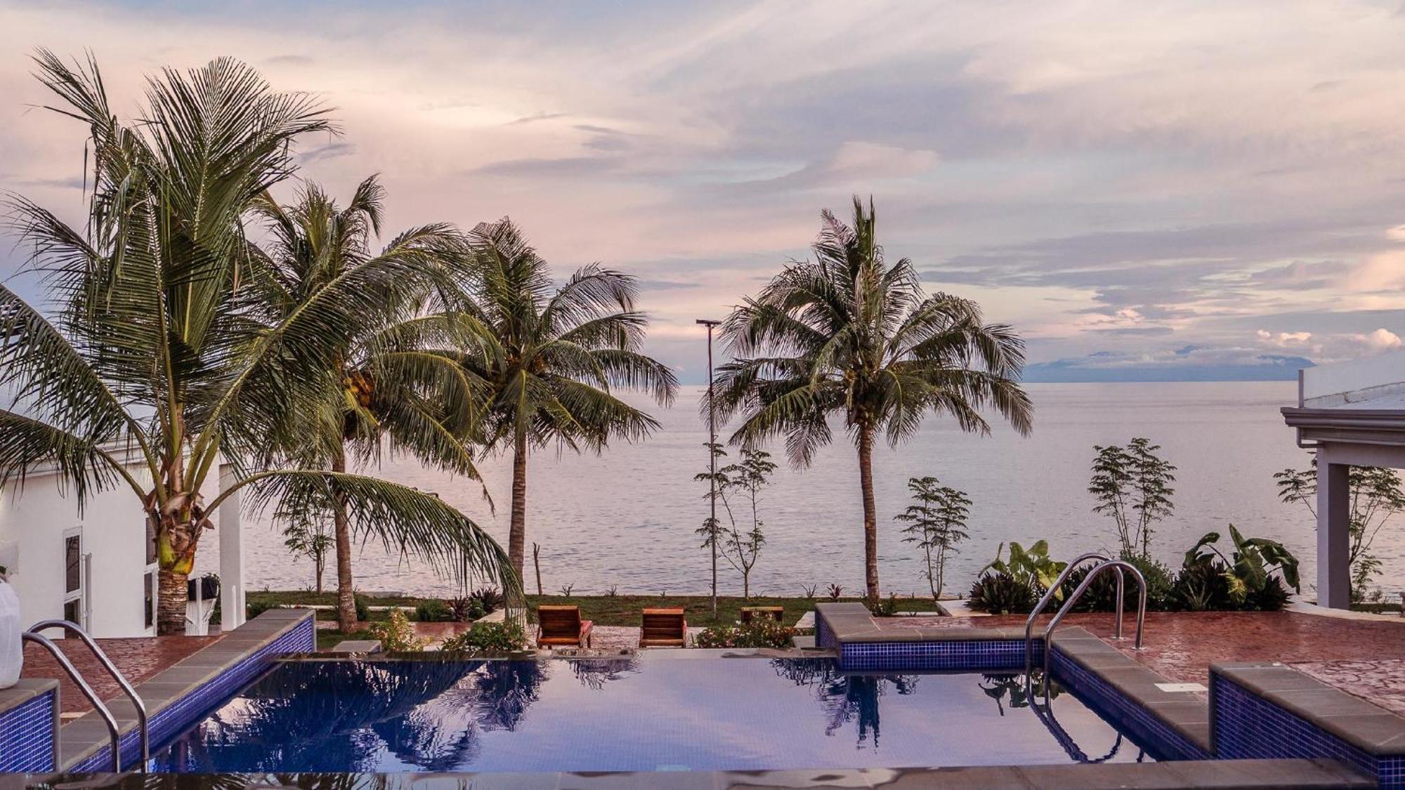 The Gabayan Riviera Hotel Siquijor Exterior photo