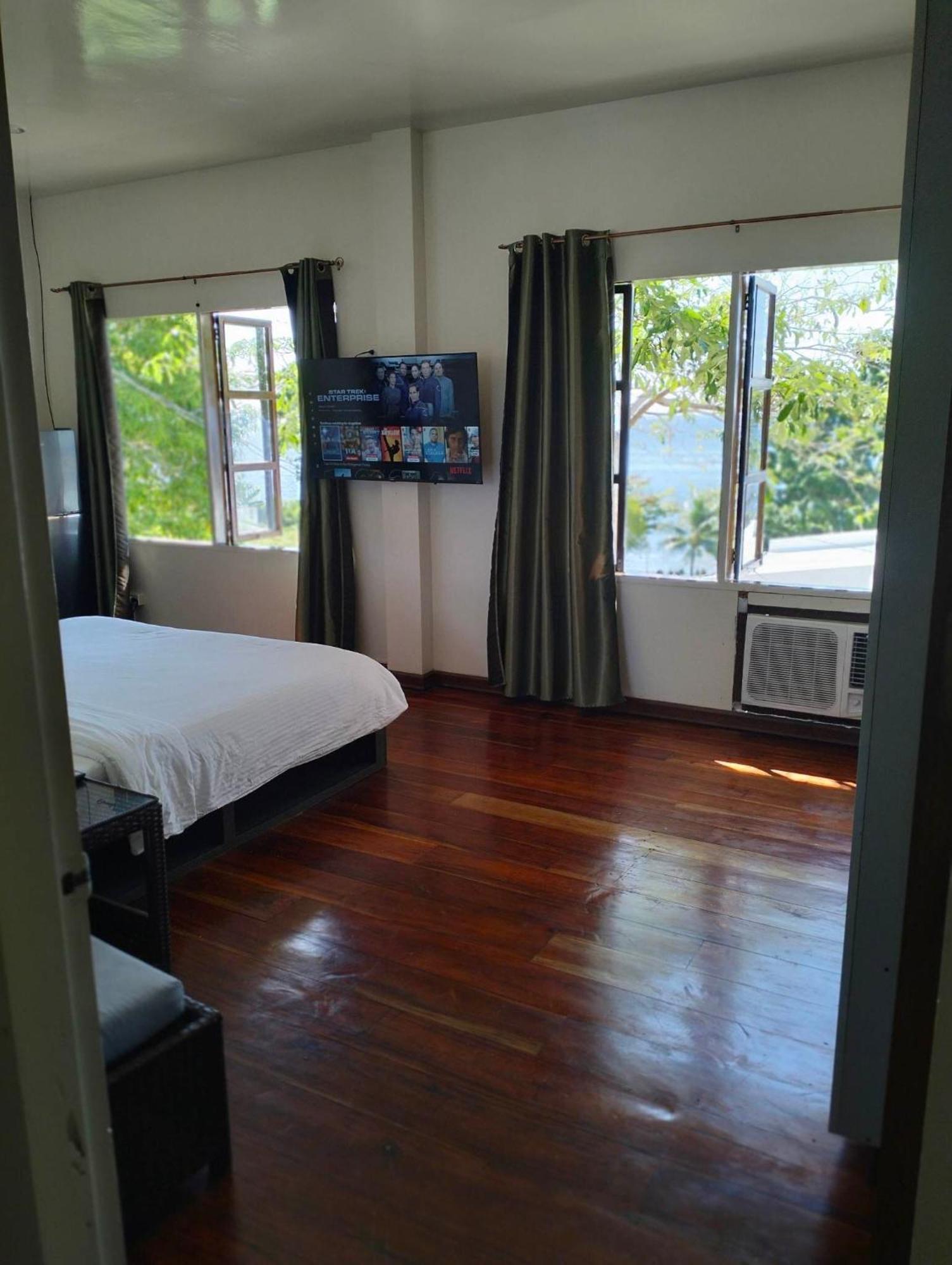 The Gabayan Riviera Hotel Siquijor Room photo