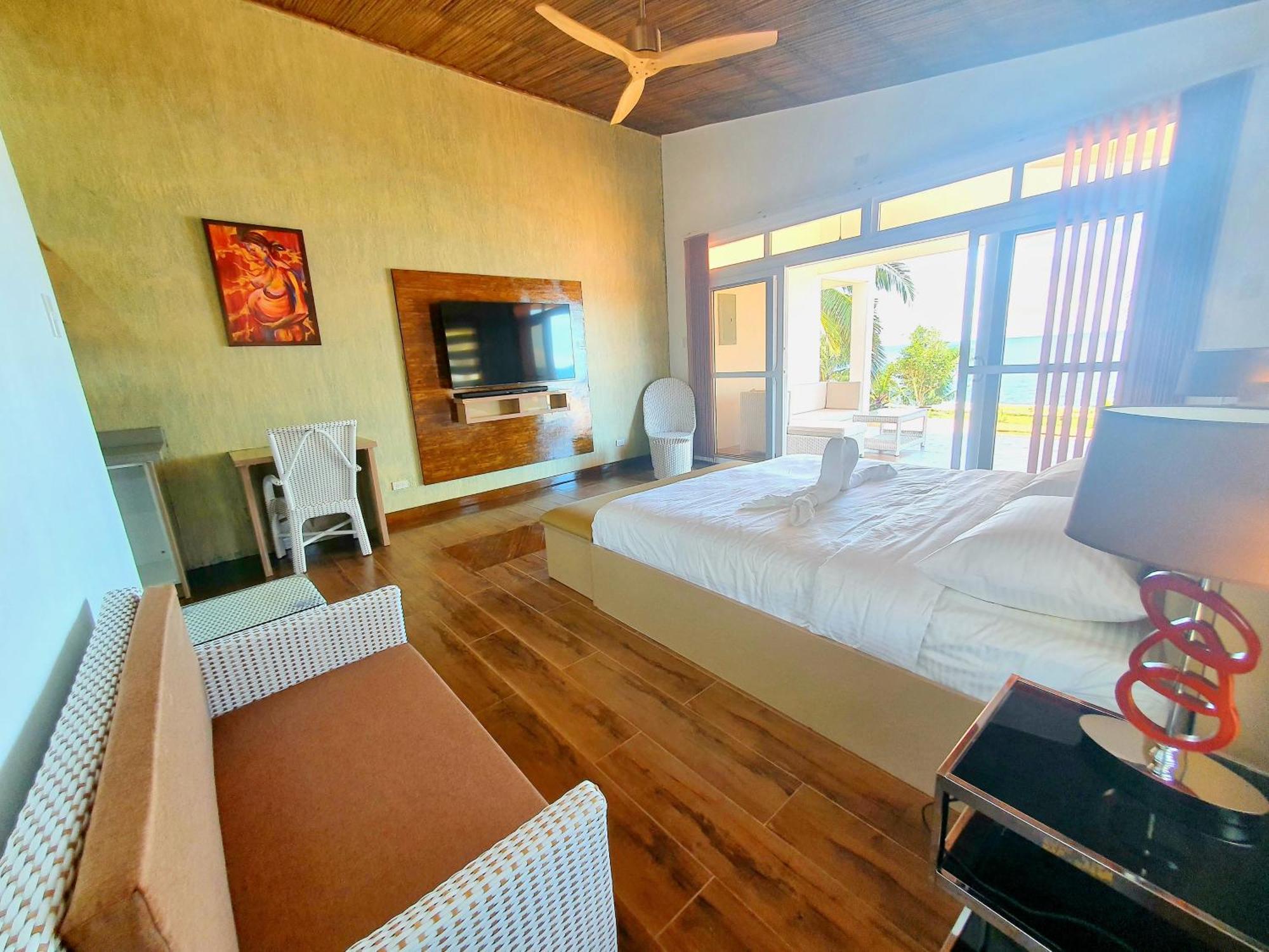 The Gabayan Riviera Hotel Siquijor Room photo